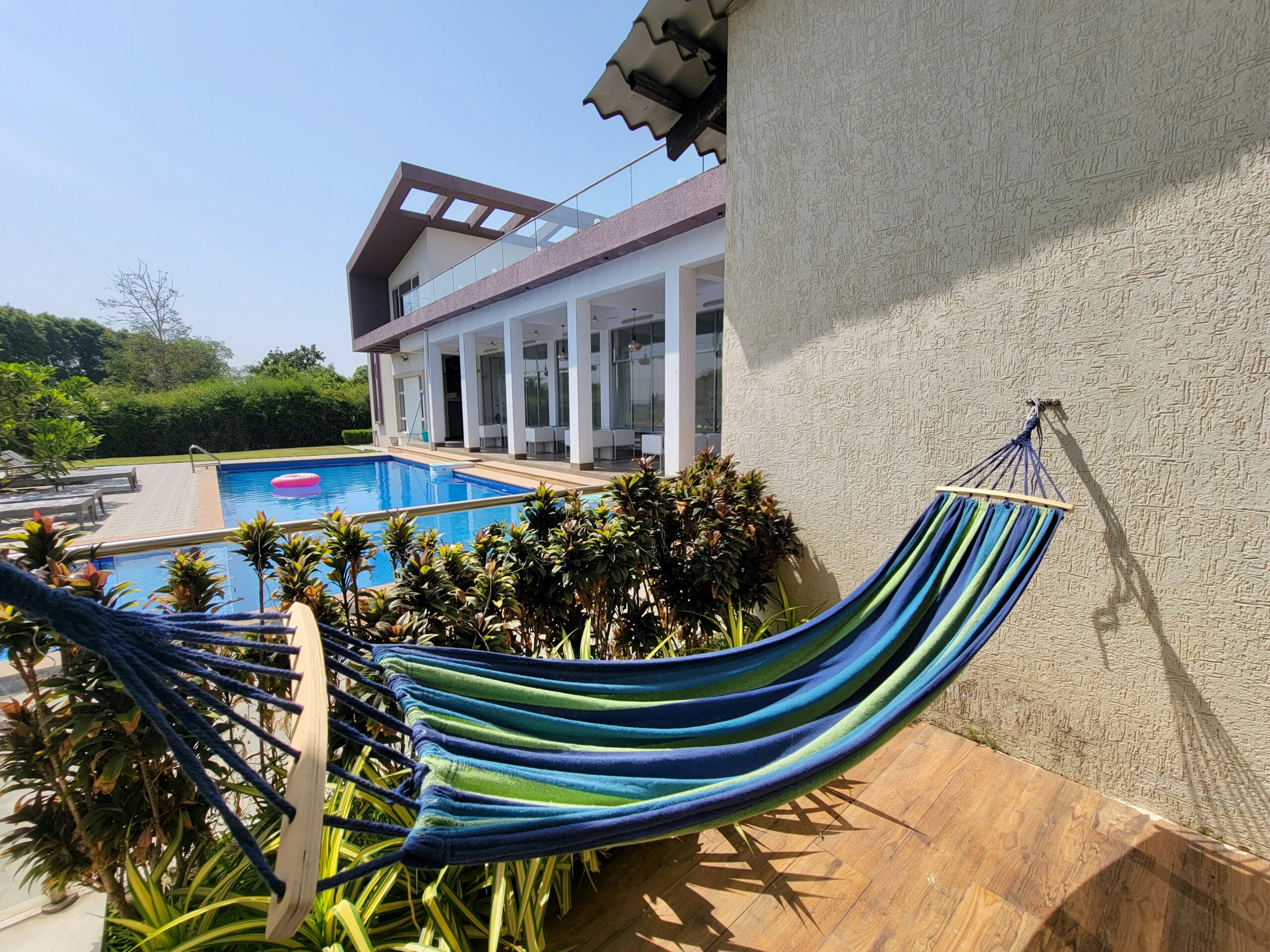 Airbnb property. Featured image on the blog post about how to start your own Airbnb business.